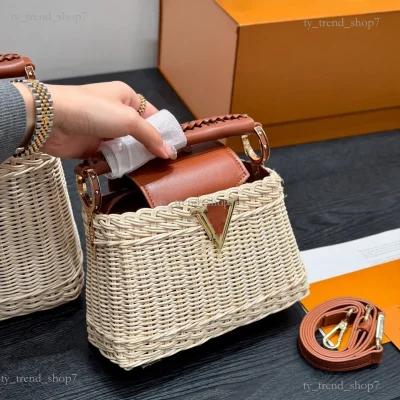 Bamboo Weave Leather Crossbody Handbag